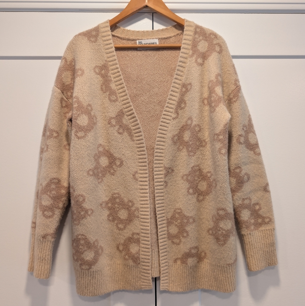NO BOUNDARIES Beige Tan Teddy Bear Novelty Printed Cardigan Sweater Size Medium - Picture 2 of 6